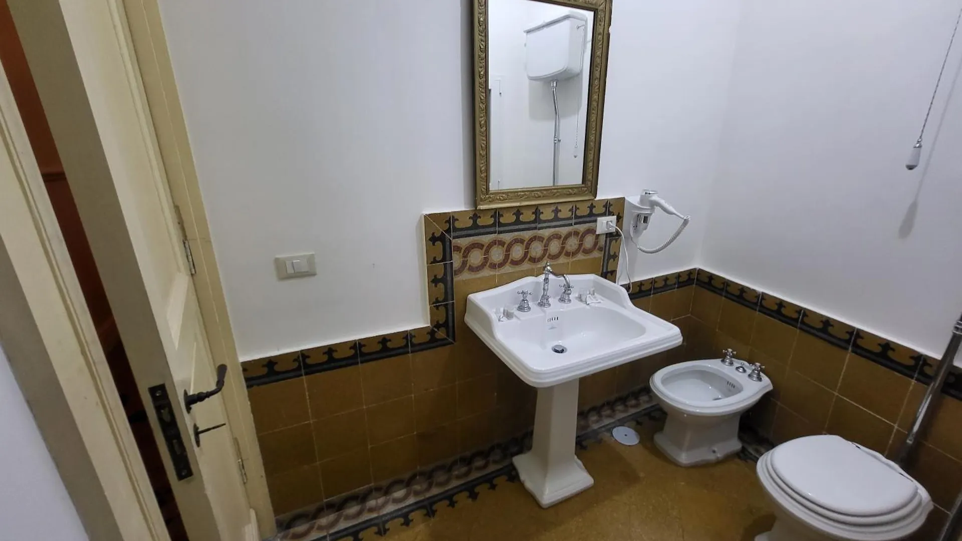 Love hotel Art House Venusio Luxury Home Naples
